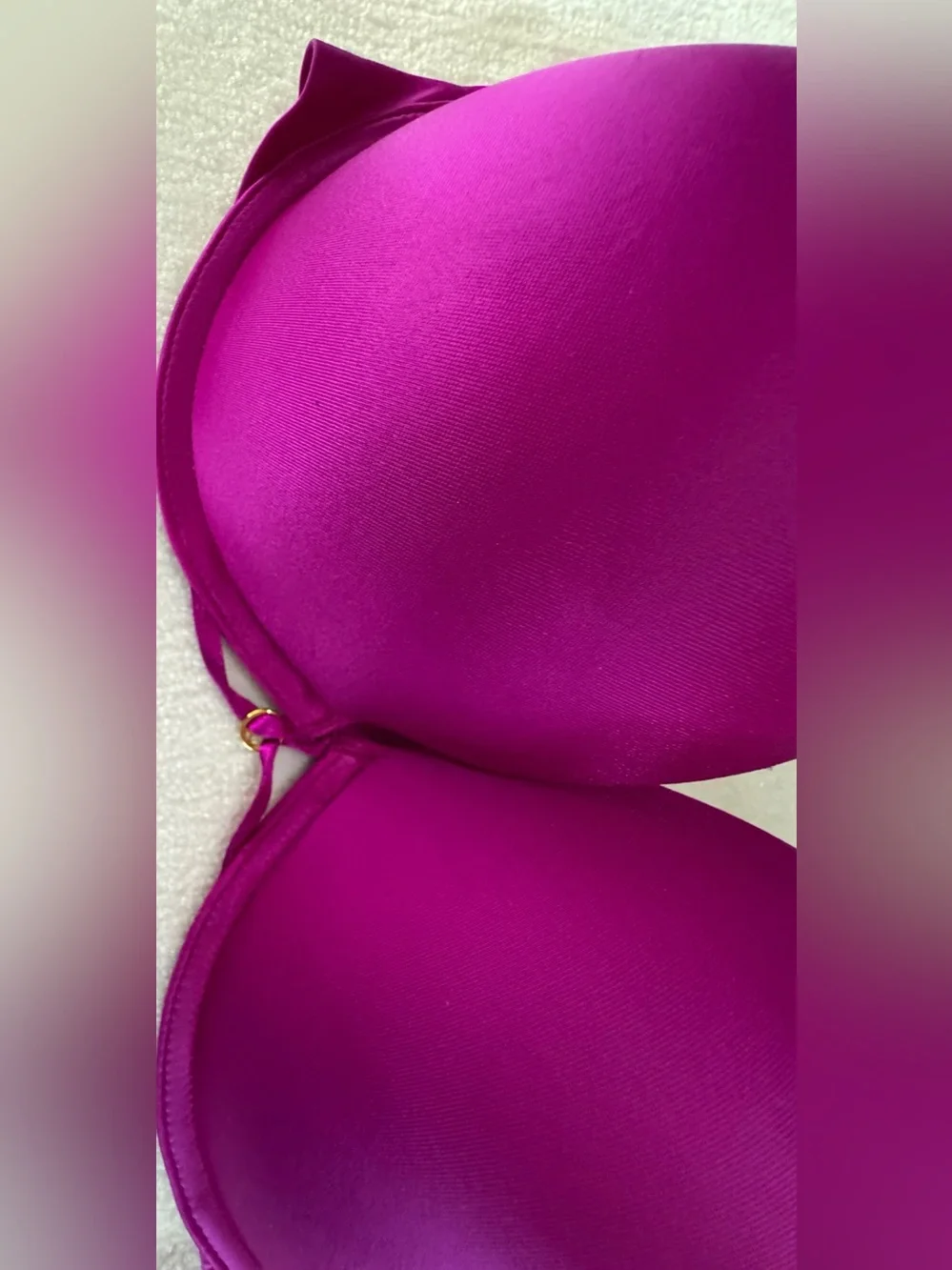 Victoria’s Secret Very Sexy Push Up T-Shirt Bra Magenta 34DD NWT Smooth